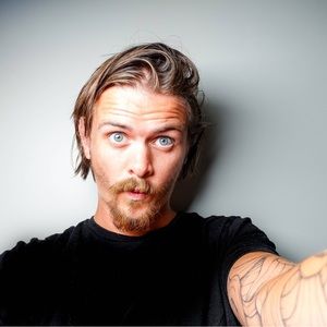 Meet your Posher, Josiah